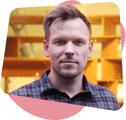 Simon Baker TCO London | Speaker at Planable Academy