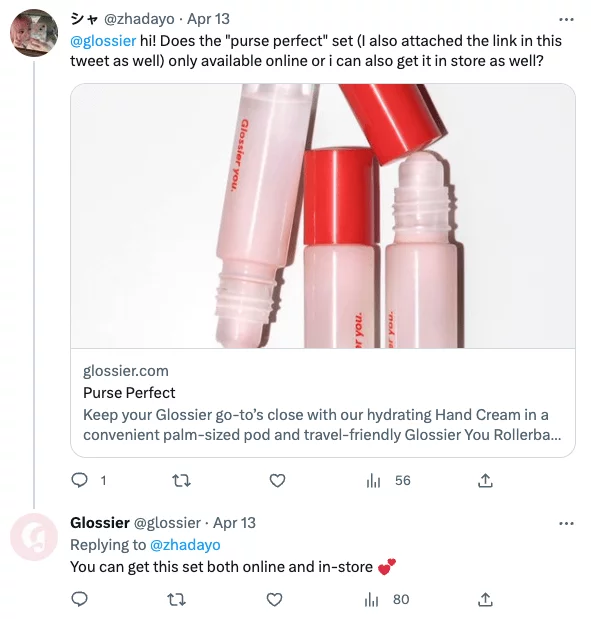 Glossier answering to a customer question in a friendly tone on their official twitter account
