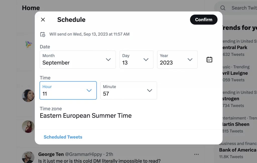 scheduling a twitter post in the twitter composer