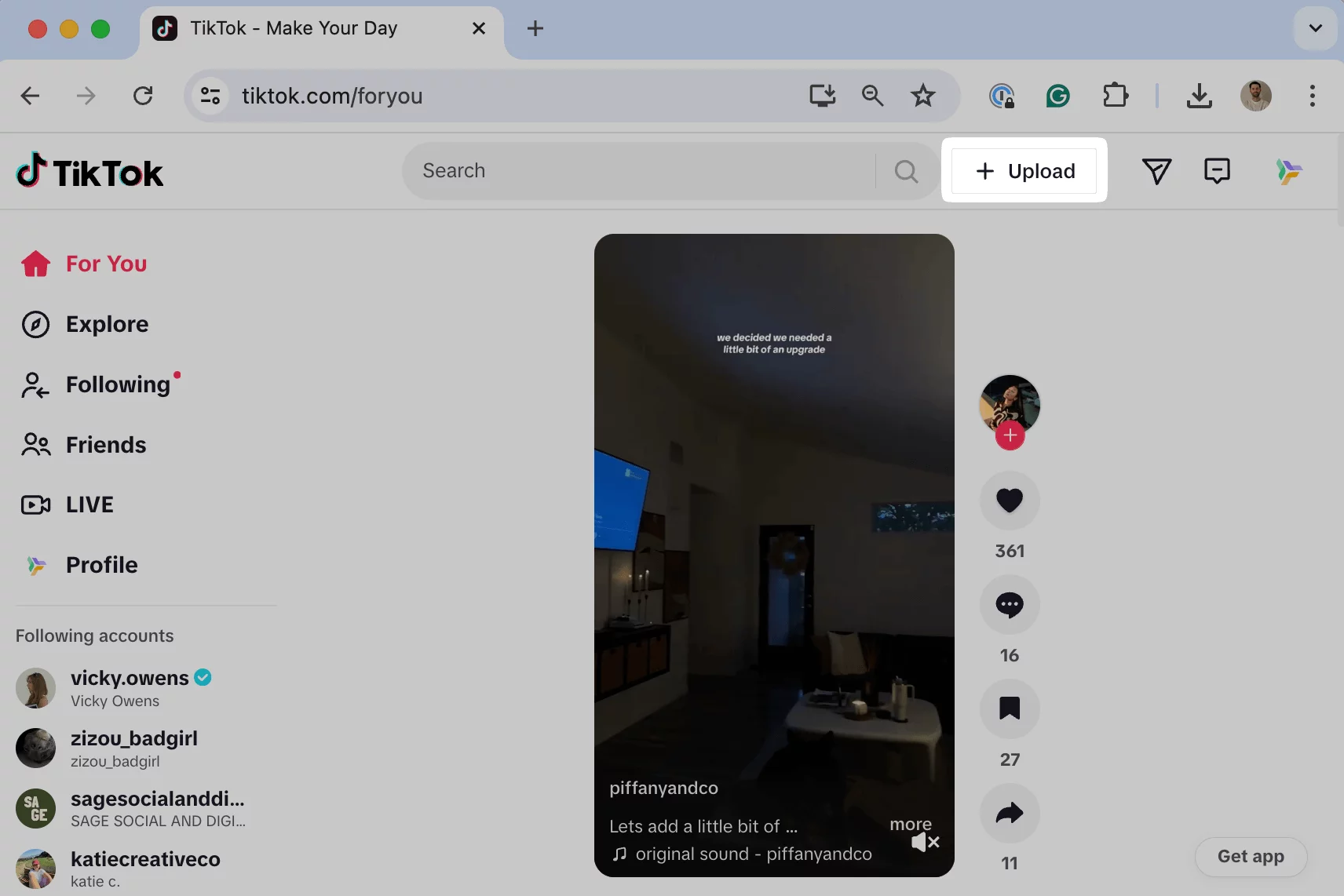 Desktop tiktok app, highlighting the Upload button